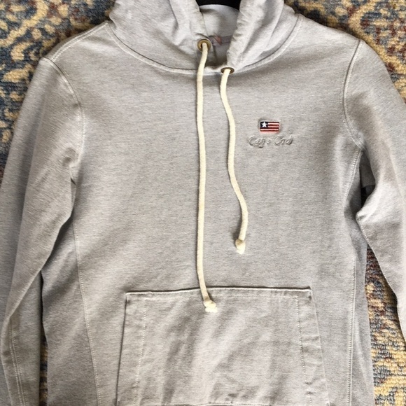 Grey Cape Cod Sweatshirt Extra Small - Picture 2 of 3